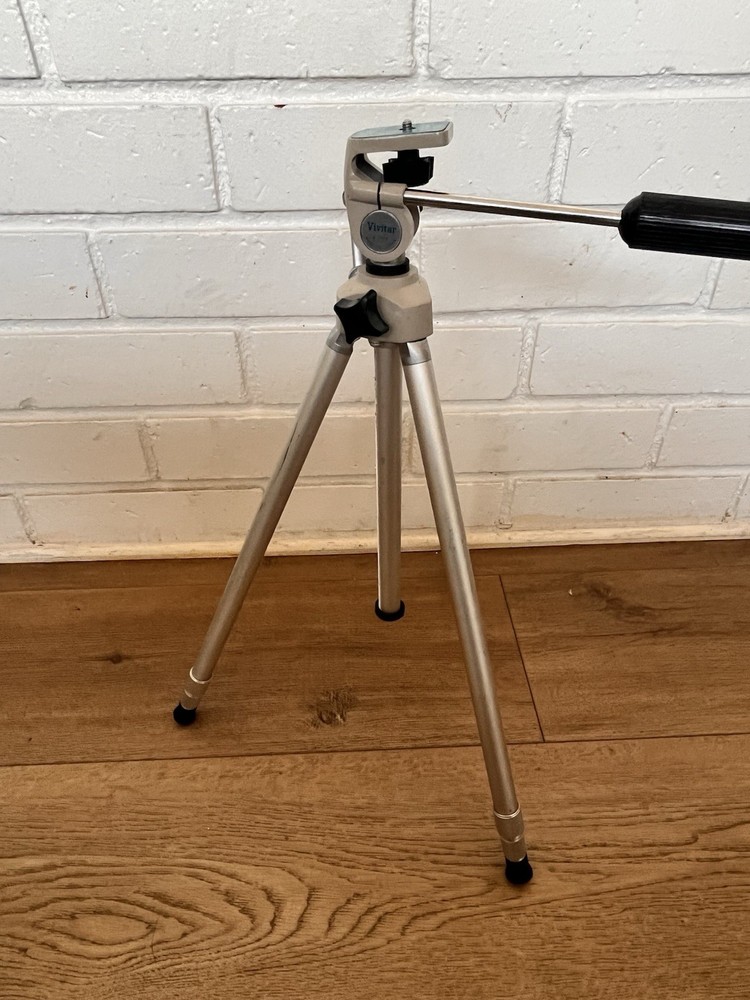 Vivitar Tripod 1102