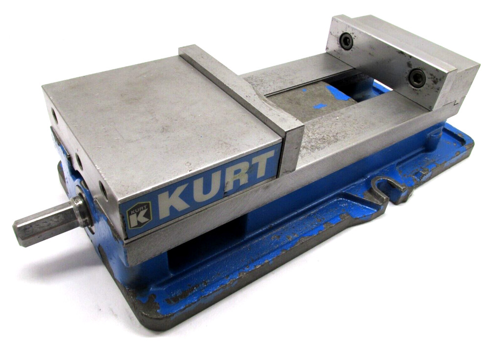 KURT ANGLOCK 6" MILLING MACHINE VISE w/ JAWS & HANDLE - #D675