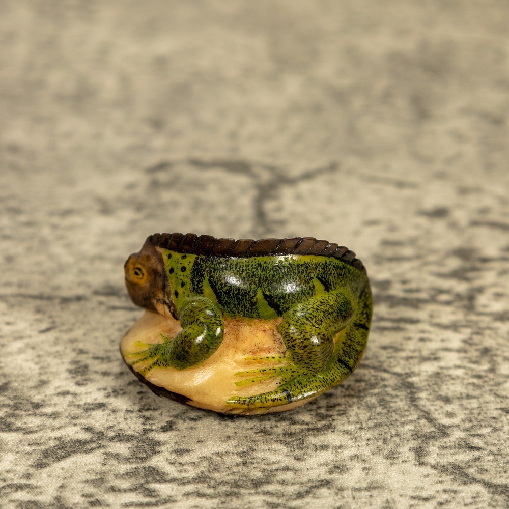 Green Iguana Lizard Tagua Nut Carving