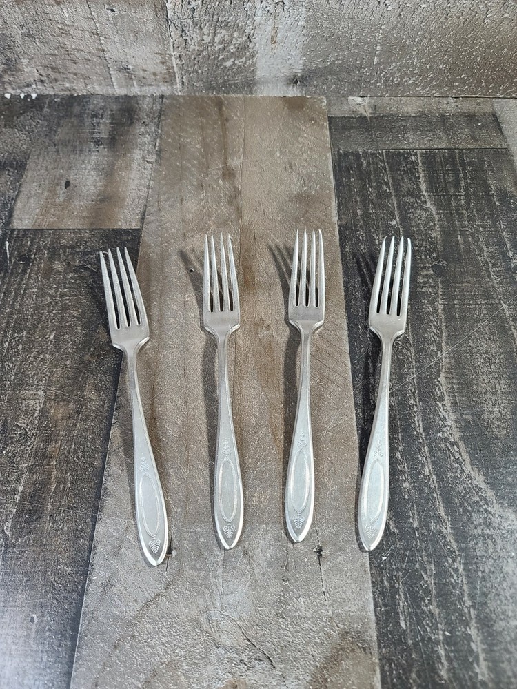 4 pcs Oneida Community Adam Dinner Forks Silverplate Silverware Flatware 7.75 In