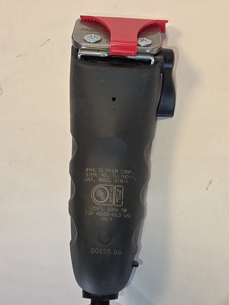 Wahl Quiet Pro Complete Dog Clipper Kit multiple size guide combs + instructions