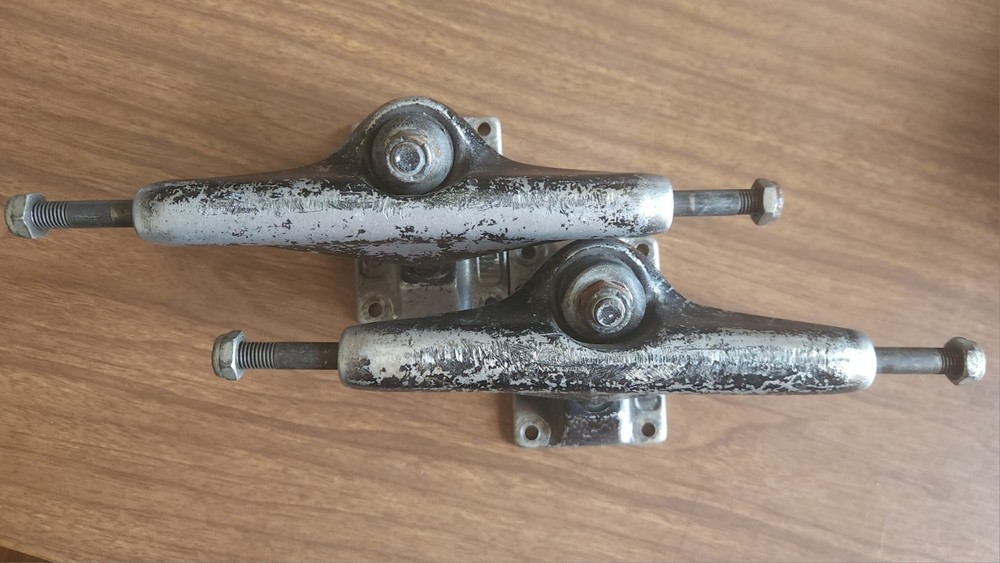 Stage 5 Independent Trucks