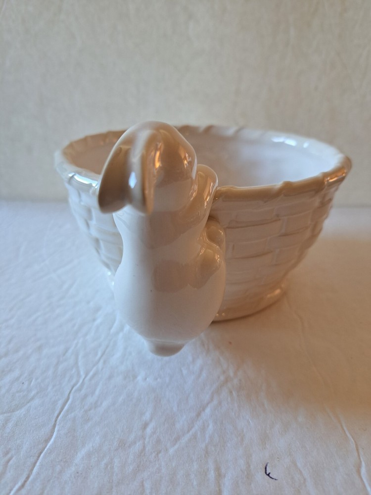 Hallmark Easter Bunny Candy Dish Vintage