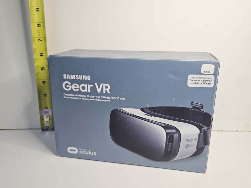Samsung Gear VR Headset -  New in Box