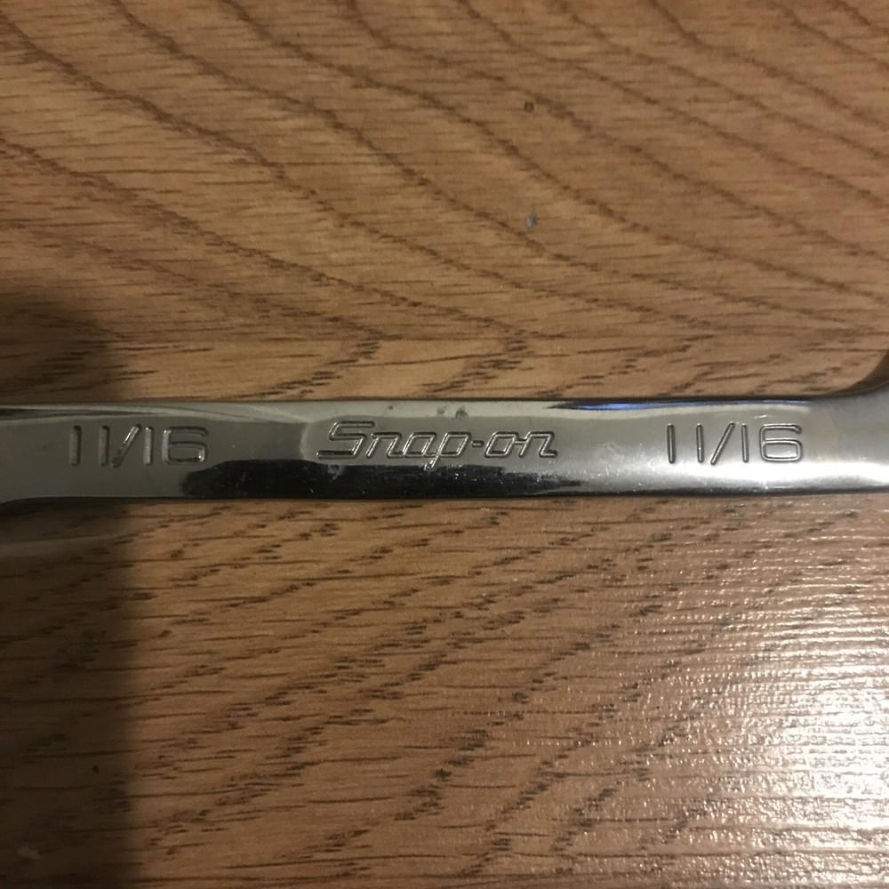 Snap On 11/16 Angle Wrench VS22B