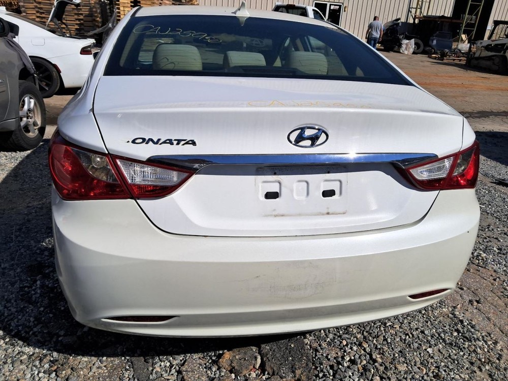 Engine ECM Electronic Control Module Left Hand Under Hood Fits 11 SONATA 4856342