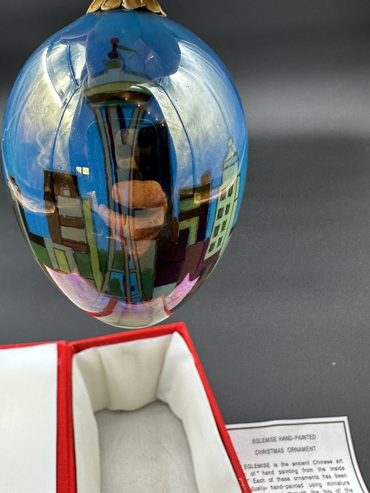 SEATTLE ORNAMENT CHRISTMAS EGG SMITH WESTERN.