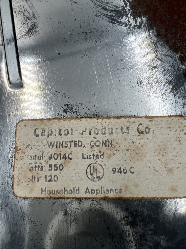 Vintage Capital Working Hot Plate 9x9x4”.