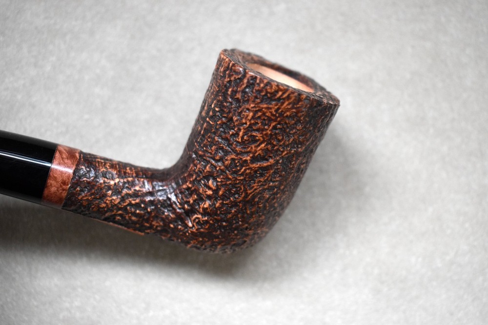 Moretti Pipe Sandblasted Freehand Bird's Eye