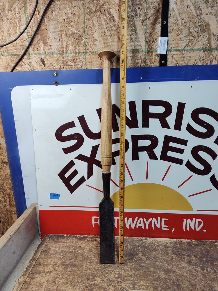 Early Unmarked 2" Square Edge Socket Framing Chisel Timber Slick