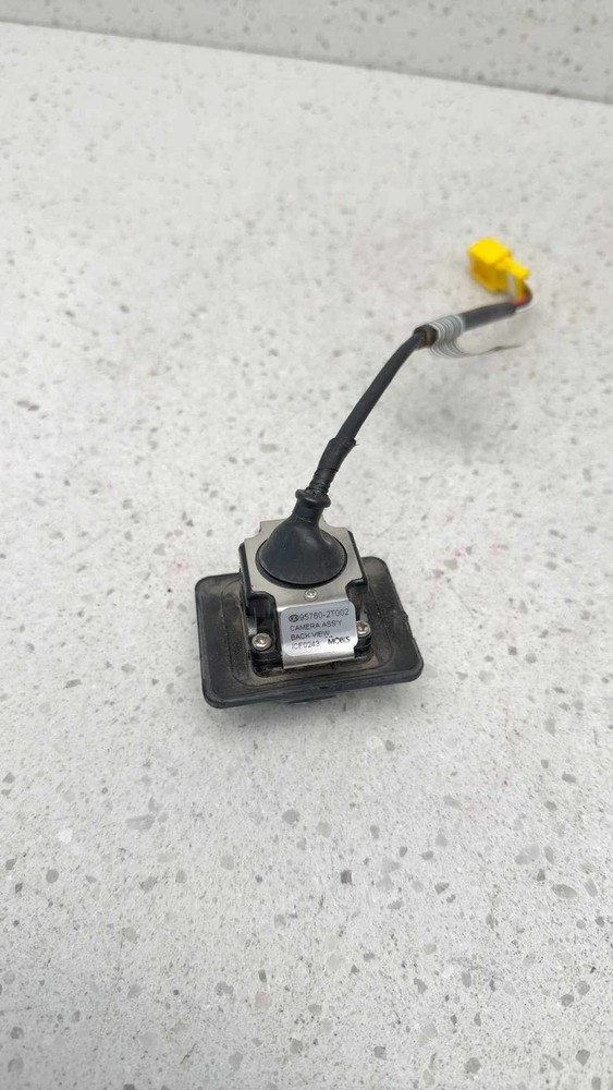 11 12 13 KIA OPTIMA Camera projector lid Mounted