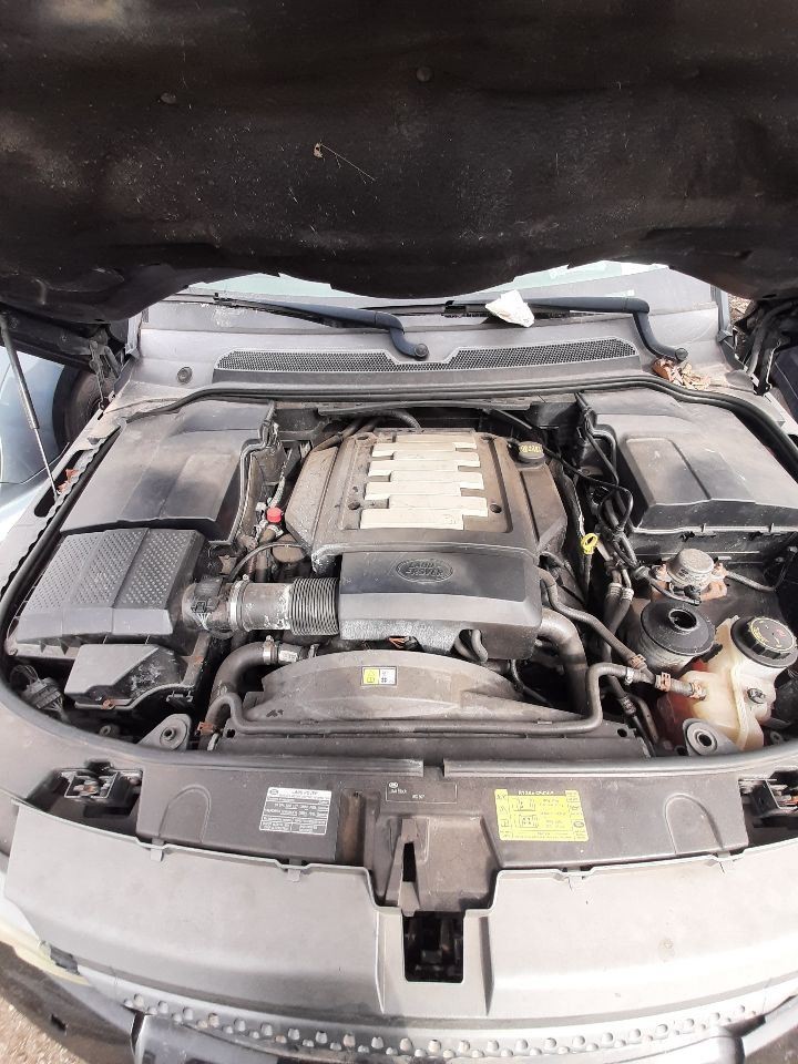 Carrier Rear Locking Fits 05-09 LR3 932092