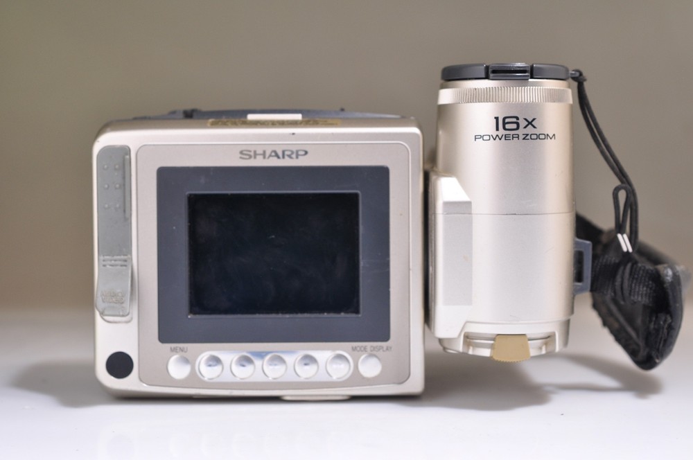 Sharp Viewcam 8ml -VL-E630 Viewcam UNTESTED-FOR PARTS OR REPAIR