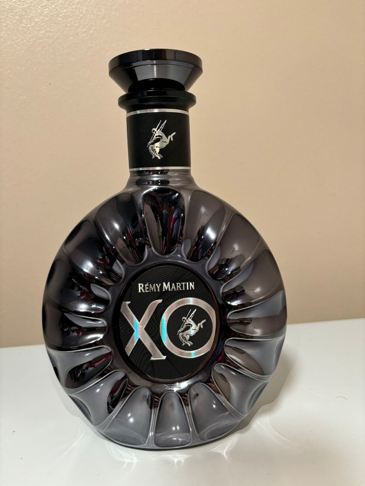 Empty Remito Martin Empty Bottle  Size 750 ML Beautiful Bottle