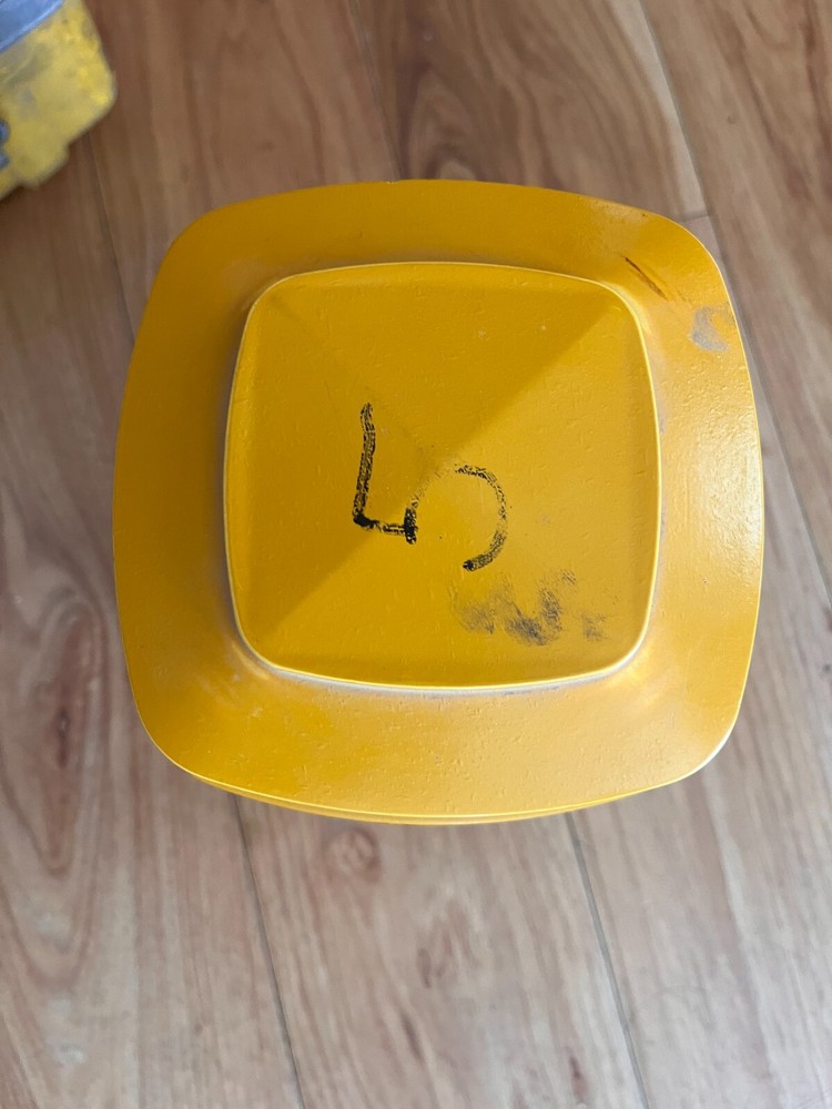 Laser Alignment Laser Beacon model 3900 With Case UNTESTED