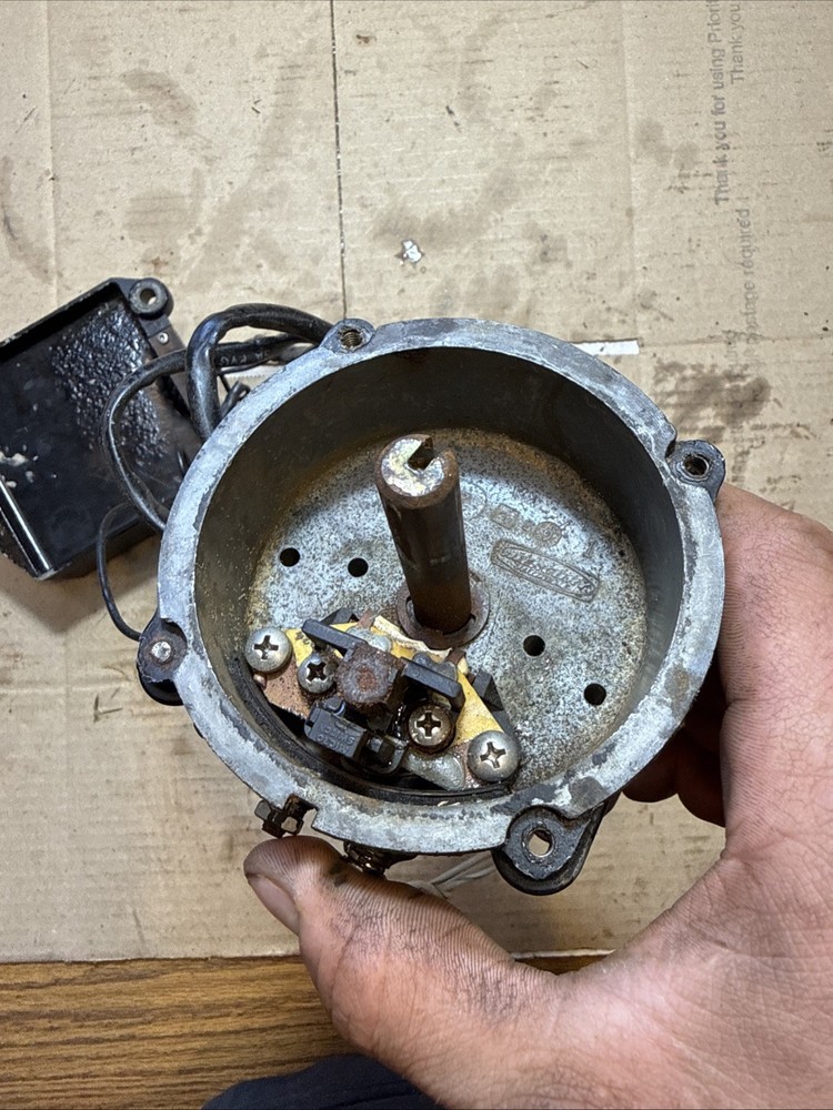 Mercruiser V6 4.3 distributor with ignition module V6-14