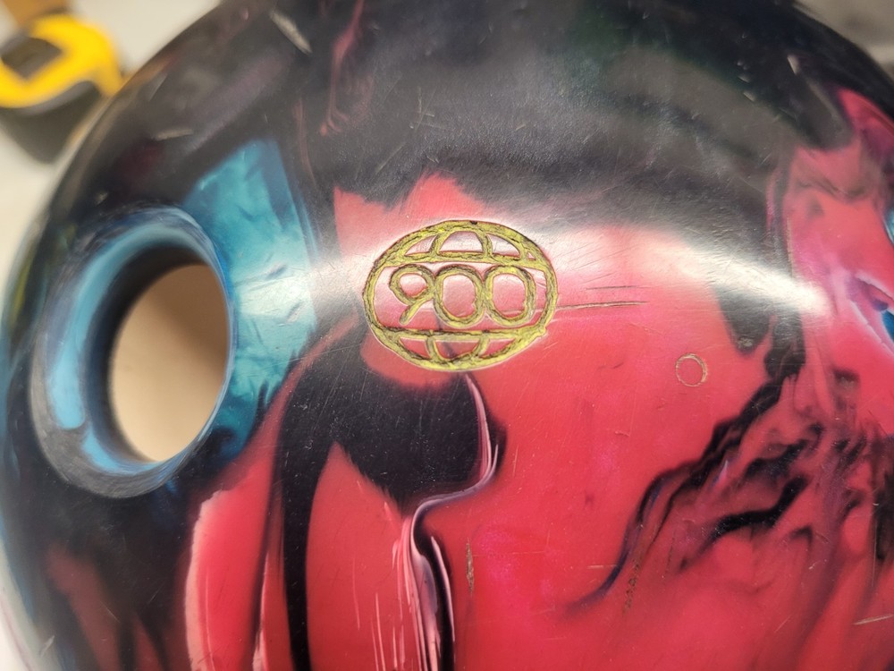 15# 900 Global, Space Time Continuum Bowling Ball