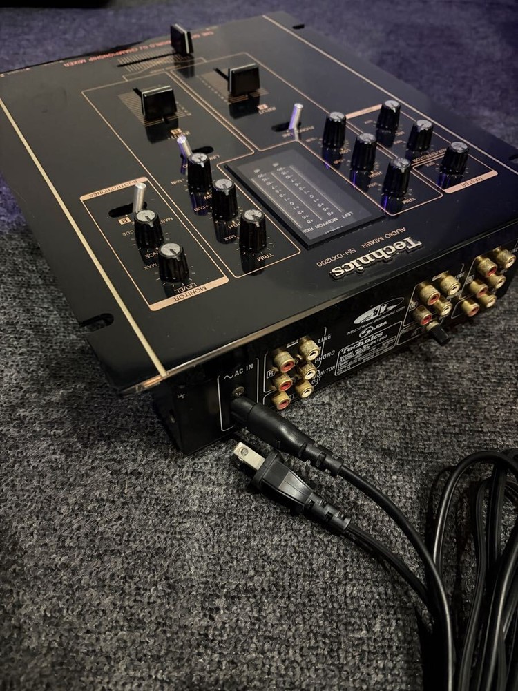 Technics SH-DJ1200 Audio Mixer DMC