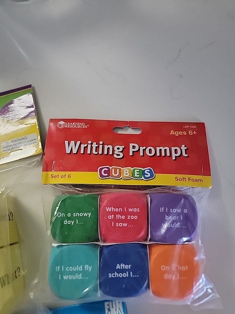 READING COMPREHENSION Soft Foam Question Cubes GROUPS TEACHERS GROUP LEARNING
