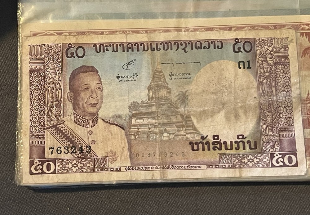 20 Different Asian Countries Bank Notes Banknotes In Sealed Package