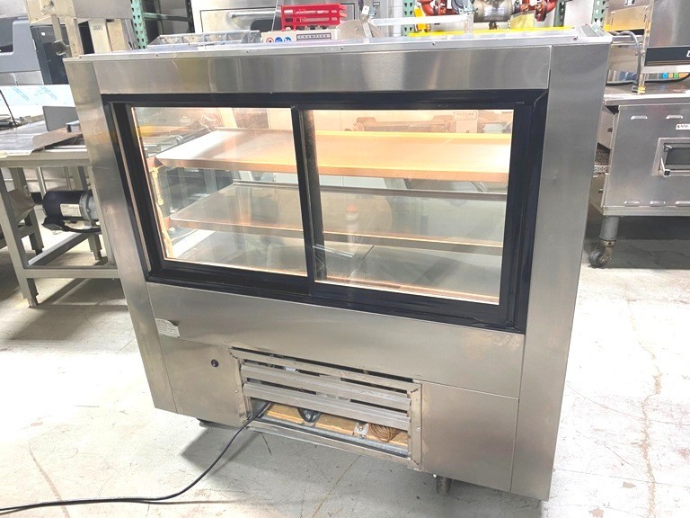 Display Bakery Case/ Cooltech CMPH-48CB Refrigerated Showcase/ 115V