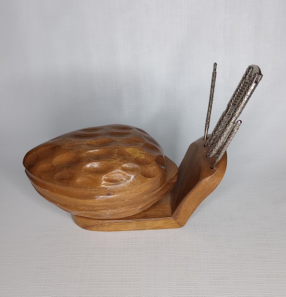Walnut Shaped Nut Set Bowl, Picks, And Cracker VTG