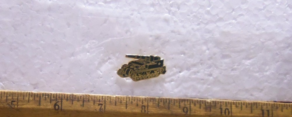 155 MM Self-Propelled Gun Pin