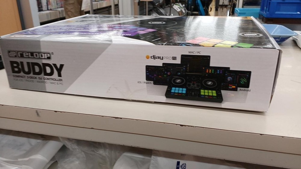 RELOOP BUDDY 2-Channel DJ Controller iOS Android PC Neural Mix Pads Jog Wheels