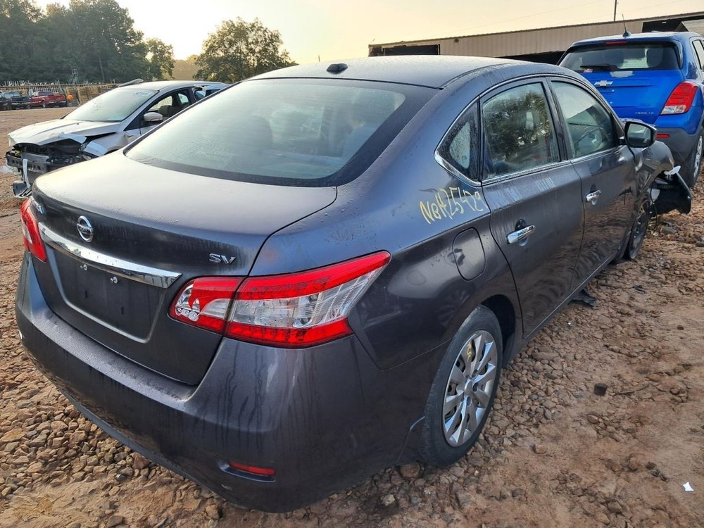 SENTRA 2015 Glove Box 4761752