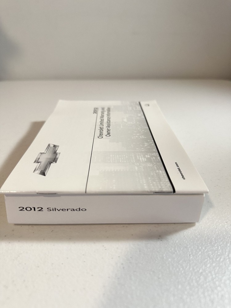 2012 Chevrolet Silverado Owner's Manual Set