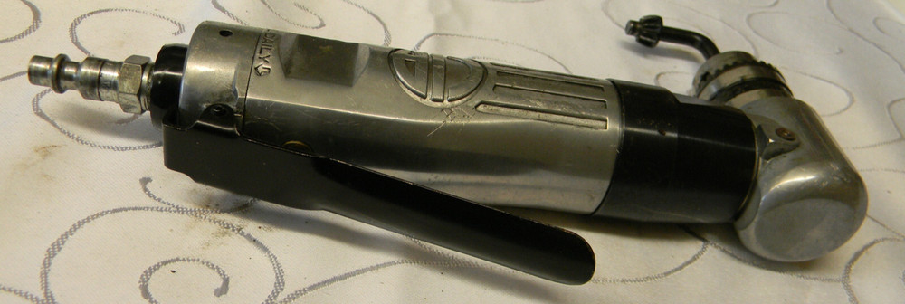 COLUMBIA INTERNATIONAL AIR TOOLS REVERSIBLE ANGLE DRILL
