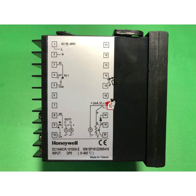 Honeywell DC1040CR-101000-E Intelligent Digital Display Temperature Controller