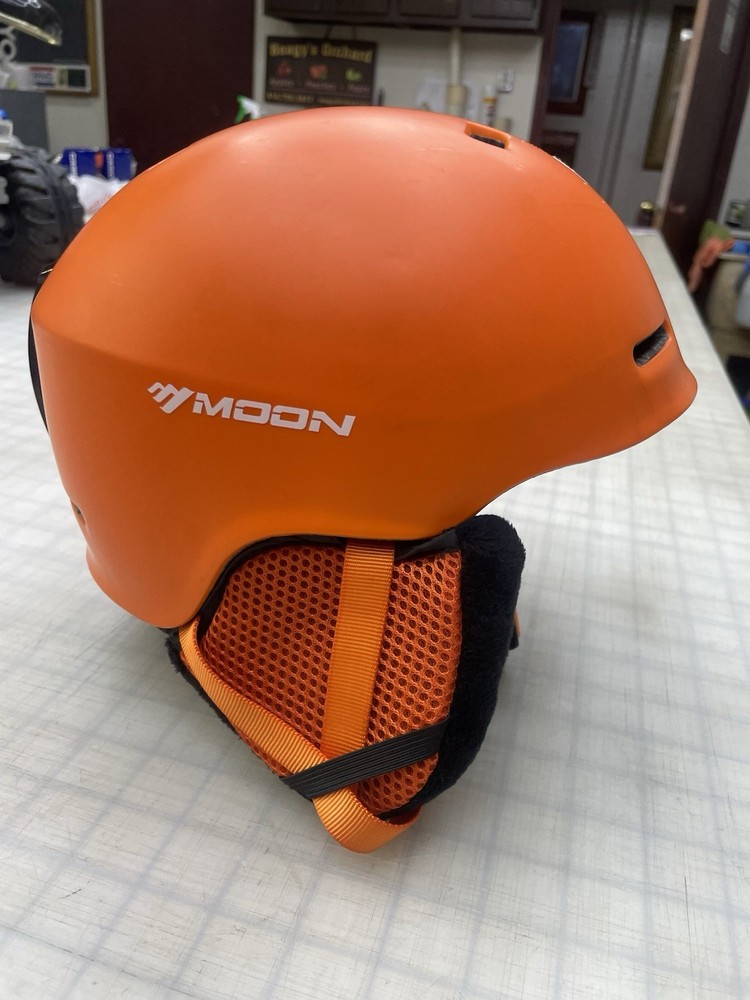 MOON Skiing Helmet Size M Orange