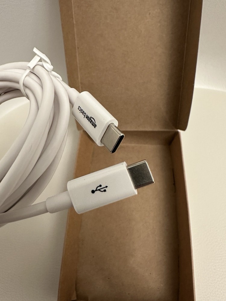 Amazon Basics USB-C to Fast Charger Cable, 9-Foot, White