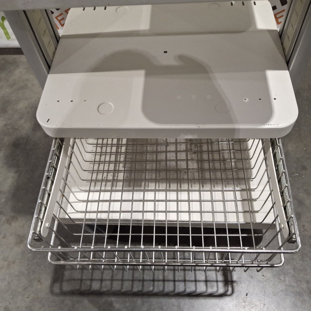 Smith & Nephew Procedure Cart
