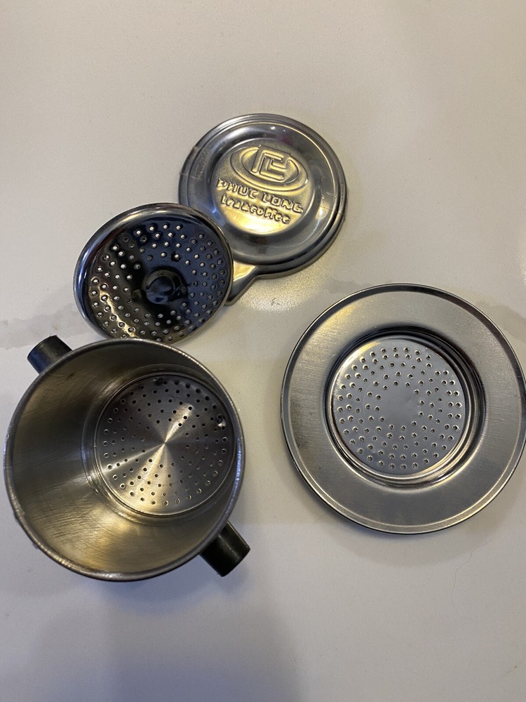 Phuc Long Tea & Coffee Tea Making Items *Unsure if Complete Set*