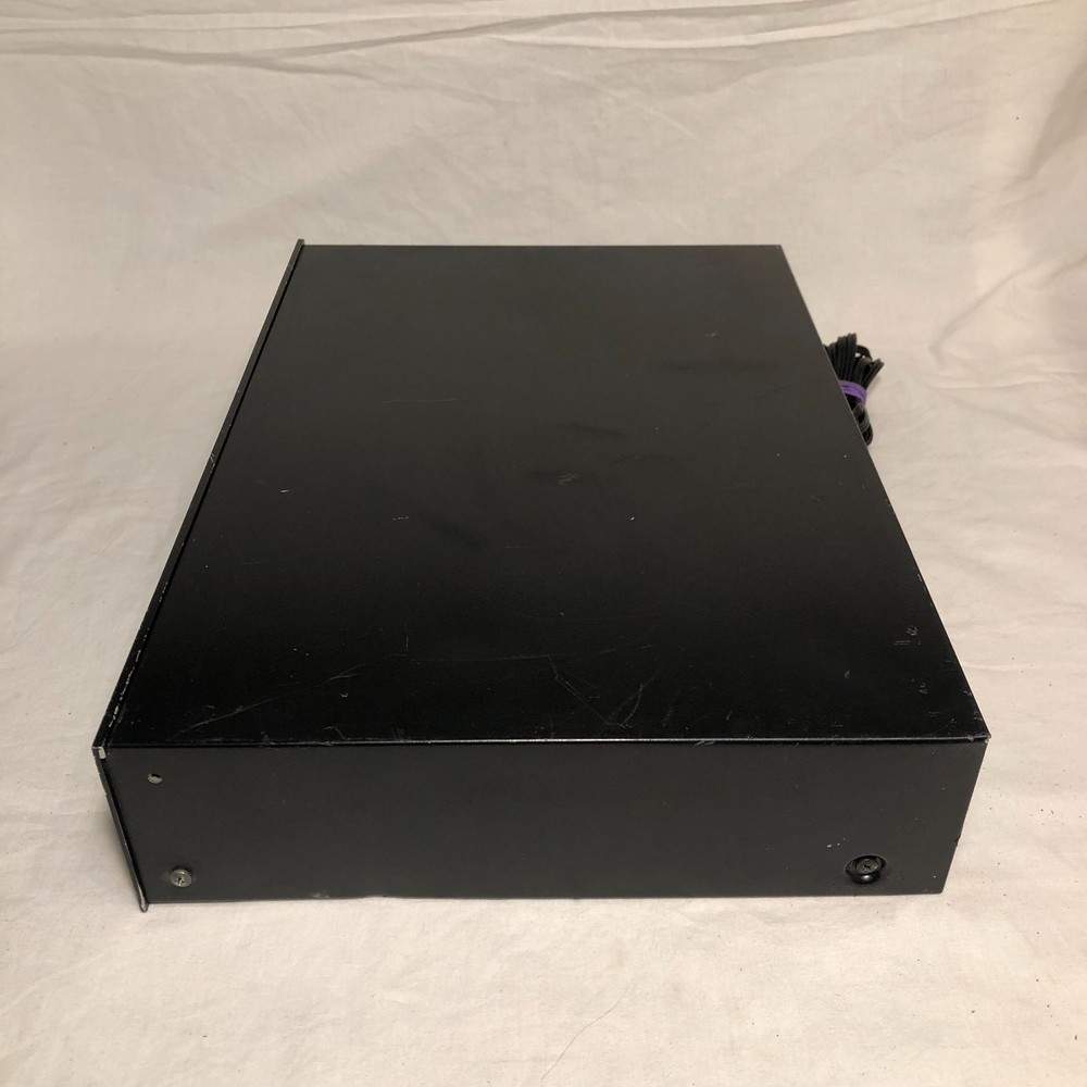 DBX 14/10 Computerized Equalizer / Analyzer Turns On (Untested)