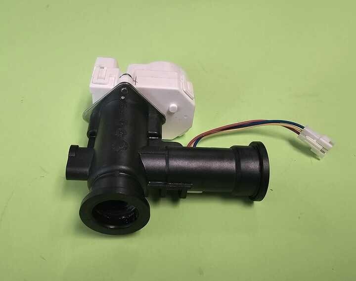 Bosch Water Valve w Engine #87085050230