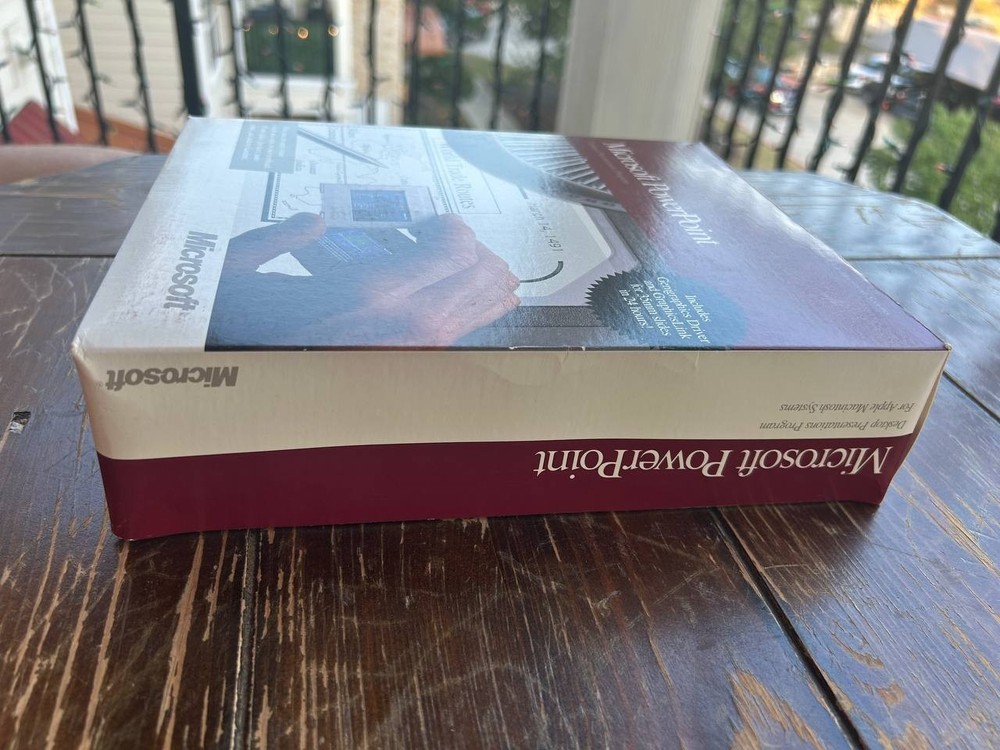 Apple Macintosh Microsoft PowerPoint 1987-1989 year. Vintage software