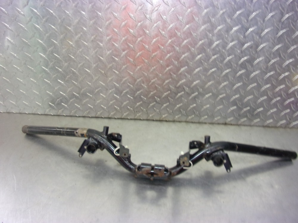 932 B PIAGGIO BV 200 2003 OEM HANDLE BAR HANDLEBAR (STRAIGHT)