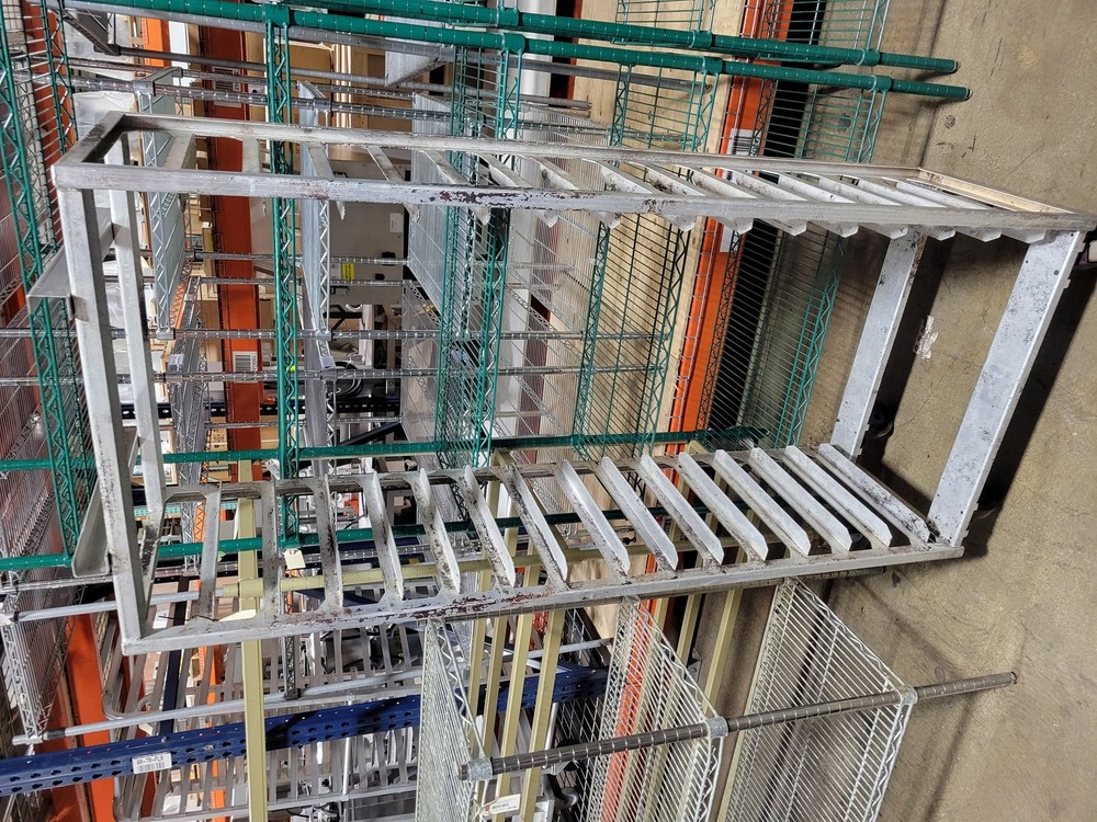Used Bun Pan Oven Rack - 26" x 18", Side Load