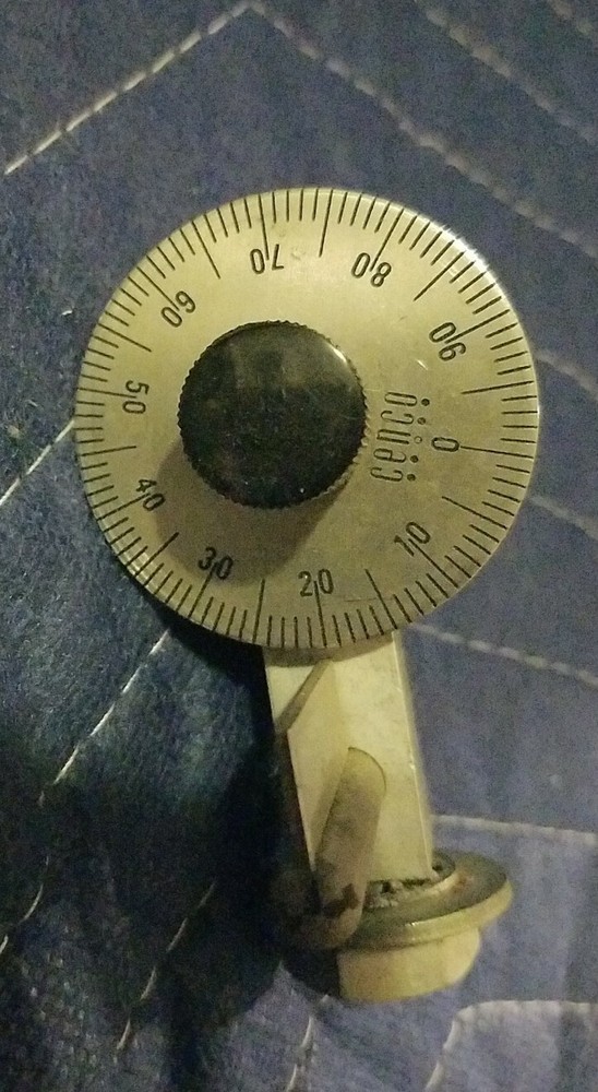 Vintage CENCO Scientific Tool