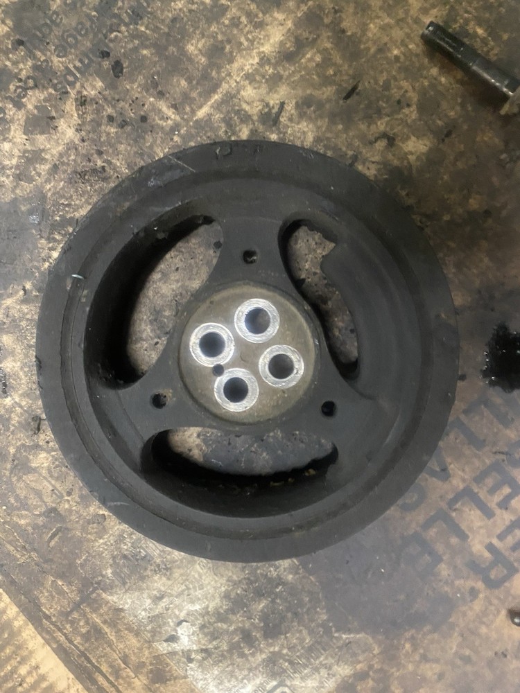 International VT365 Harmonic Balancer ML2S16-6(b)