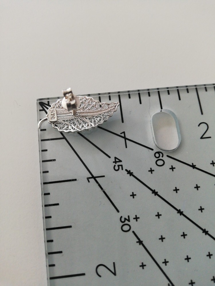 Jara Women's .970 Solid Silver Filigree Leaf Earrings New.