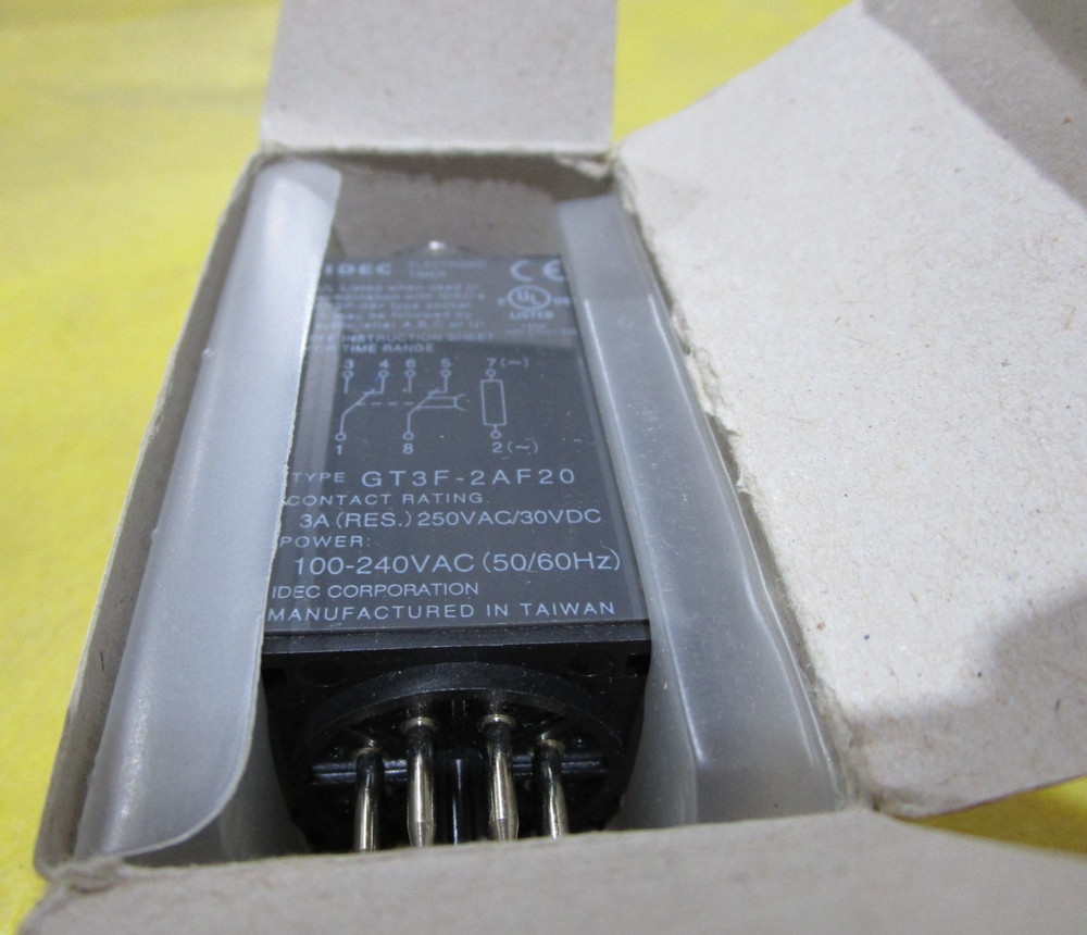 IDEC GT3F-2AF20 100-240VAC Electronic Power Off Delay Timer
