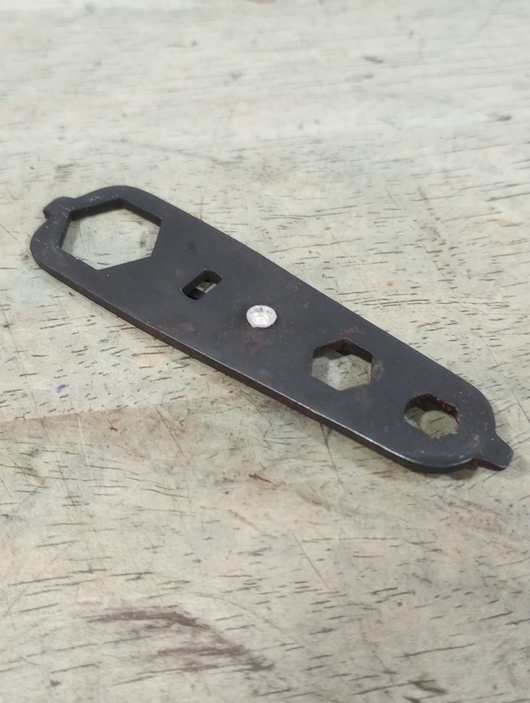 SMP 523 Stove - Wrench Tool