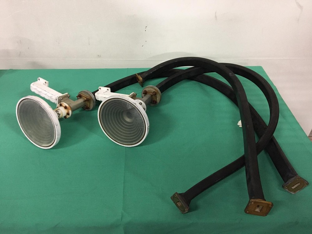 *LOT* C-Com CCom Satellite Systems Part 2930530-01