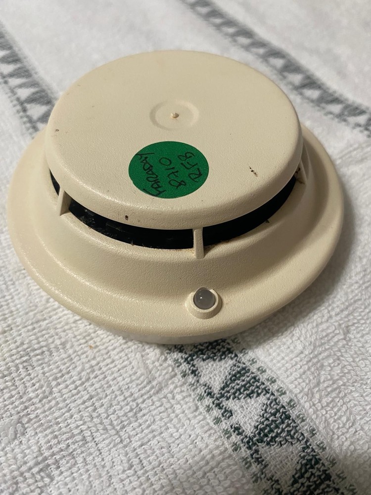 Faraday Siemens 8710 Smoke Detector Pre-owned Functional Operation