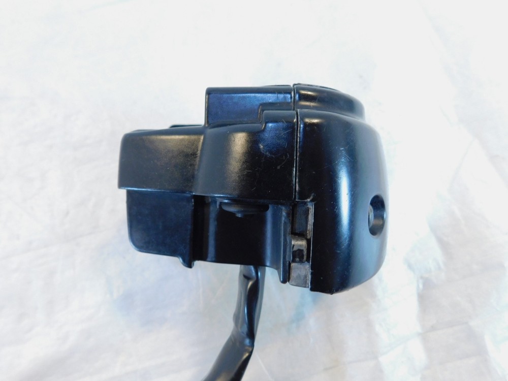 Harley Davidson Electra Glide Ultra Classic Left Handlebar Speaker Volume Switch