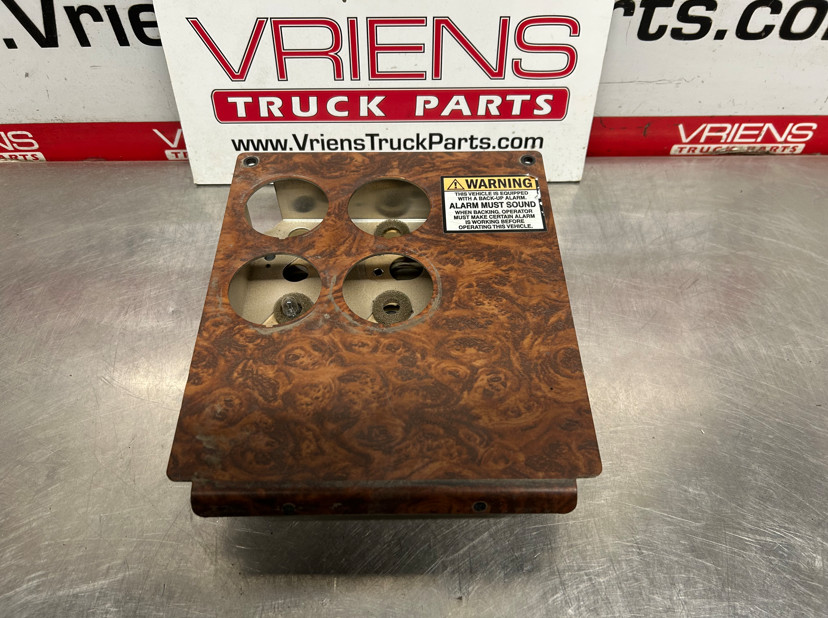 KENWORTH K152-540-1 PANEL-GAUGE CLUSTER